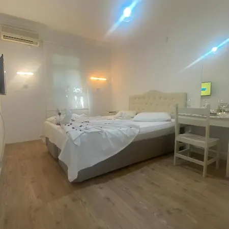 Hotel Nil Mars 3*